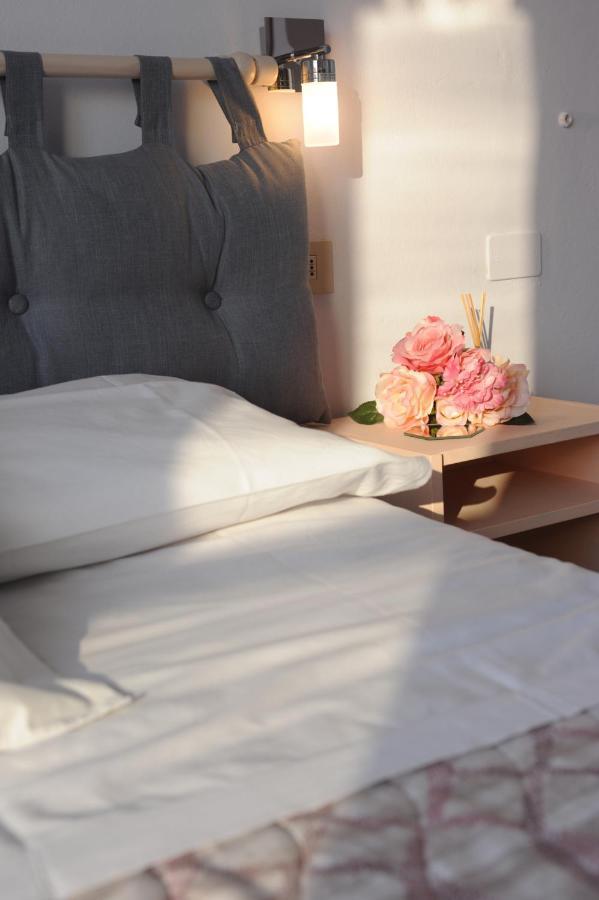 Hotel Le Giare Марина-ди-Пьетрасанта Экстерьер фото