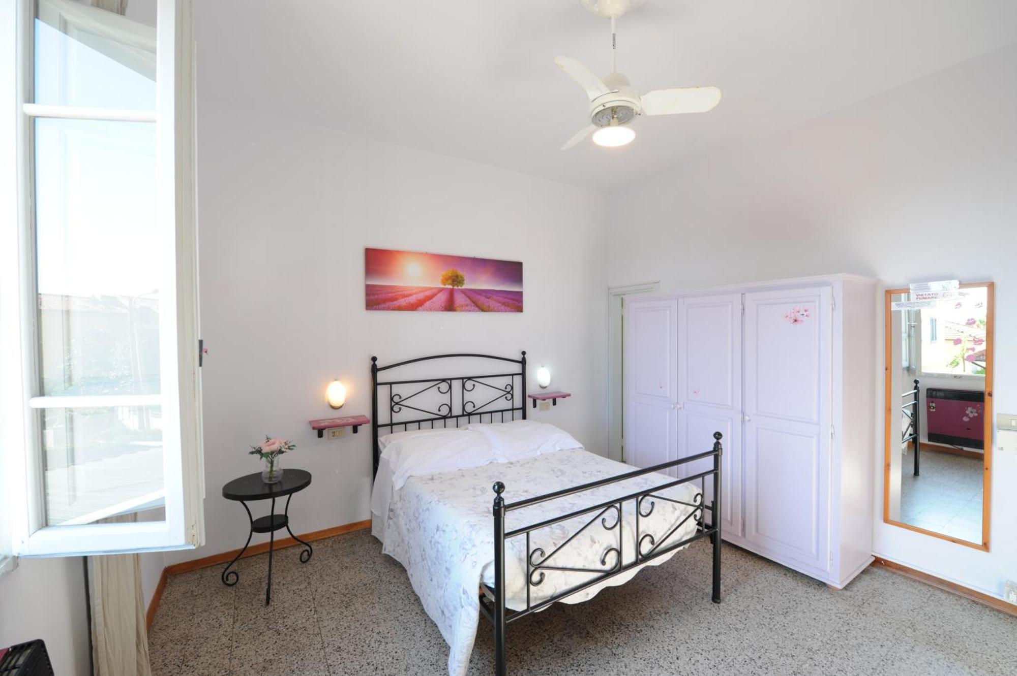 Hotel Le Giare Марина-ди-Пьетрасанта Экстерьер фото